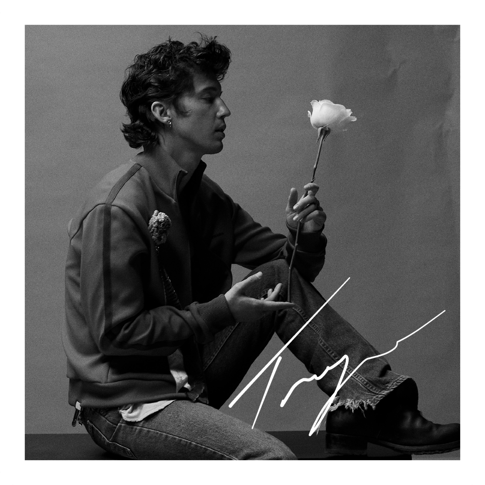 She's the Best - Vinilo Transparente Quemado Exclusivo de Tienda con Póster Coleccionable + Tarjeta Firmada -Importado