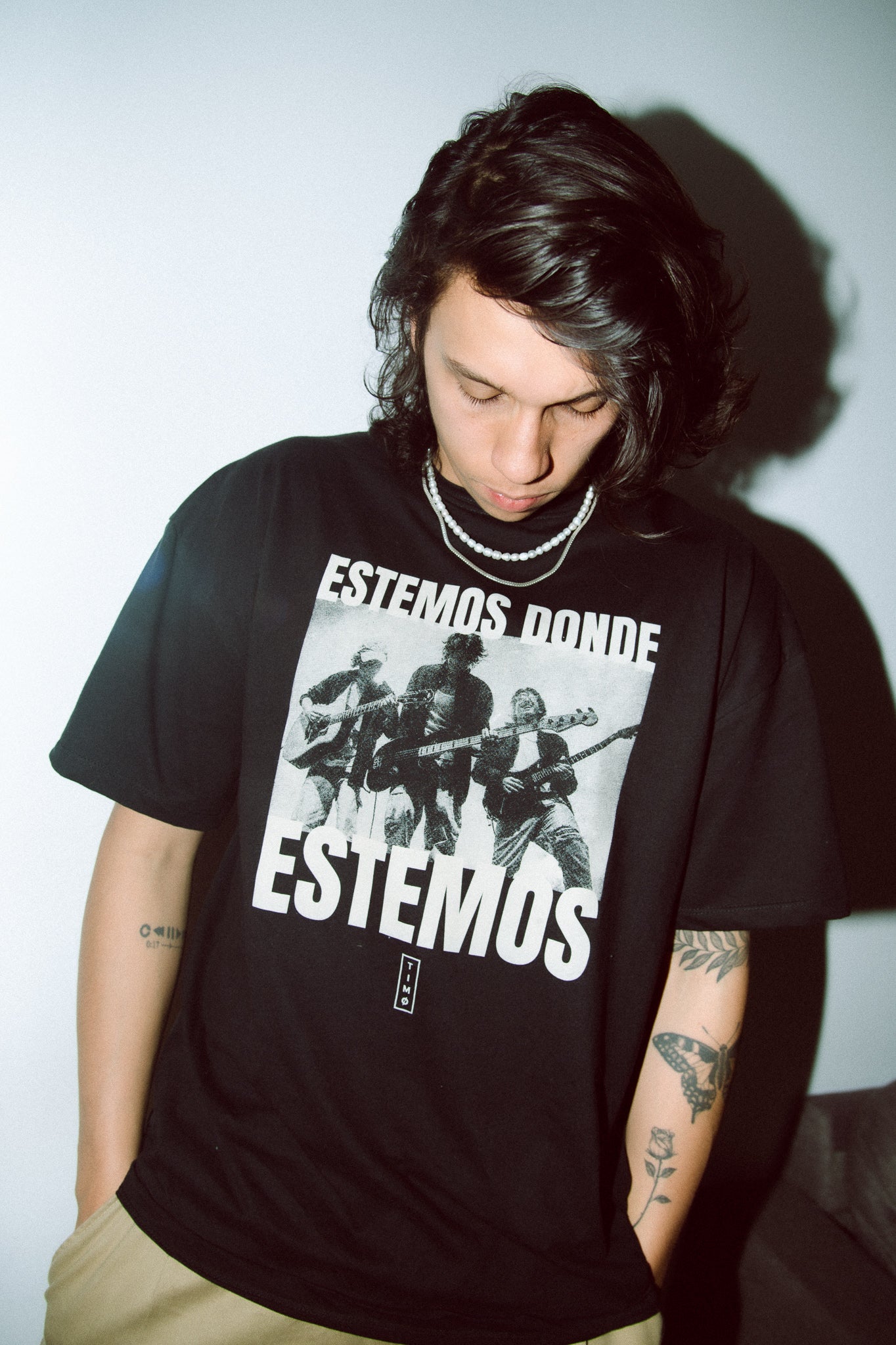 Estemos Dónde Estemos - Camiseta Negra Unisex